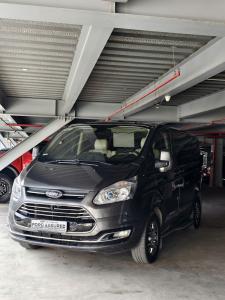 Ford Tourneo Limousine 2020 màu ghi xám nâng cấp Tủ lạnh, Ghế Massage, Cửa lùa điện, Gói Nội thất Thương gia cao cấp| Bến Thành Fordxe-ford-tourneo-limousine-ben-thanh-ford-1